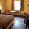 Super 8 by Wyndham Woodburn