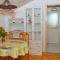 Apartment and Rooms Katica