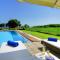 Foto: Maleme Villa Sleeps 4 Pool Air Con WiFi