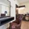 DREAM LUXURY HOTEL