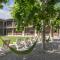 Lausanne Youth Hostel Jeunotel