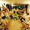 Full House Hostel