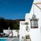 Mouras Resort
