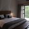MANZINI RIVER HOUSE - Mjejane Private Game Reserve, Greater Kruger National Park