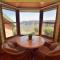 Amaroo Mountaintop Villa