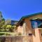 Amaroo Mountaintop Villa