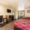 Econo Lodge Inn & Suites Murfreesboro - Murfreesboro