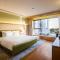 Baymond Hotel