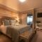 Atlantic Bay Lodge