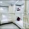 Qubestay Airport Capsule Hotel & Hostel