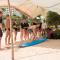 Hangover Hostels Mirissa