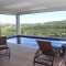 Escarpas resort