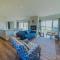 Coastal Lodge