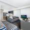 Gold Coast Private Apartments - H Residences, Surfers Paradise