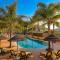LuzBay Pool Apartments