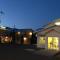 Cache Creek Inn - Cache Creek