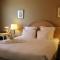 Nomad Hotel & Suites