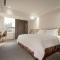 D D Hotel