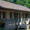 Tall Pines Motel