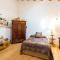 Charming Apartment in the City Center by Wonderful Italy