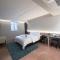 HOTEL H