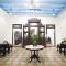 WOO Gallery & Boutique hotel