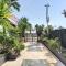 Nestor&Jeeves - SQUARE PROMENADE - Central - Direct access sea