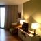 Raphael Apartments