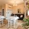 Villa Malvasio Elegant Retreat in Sassari with Private Jacuzzi Room - Sassari