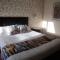 Hunters Lodge Hotel