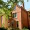 Lyndon House Bed & Breakfast - Lexington