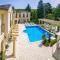 Luxury-Villas