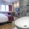 Level Luxury Suites