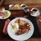 Kamelruhe Guest House & Camping