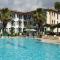 Bezay Hotel