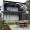Omaroo House - panoramic water views