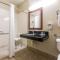 Comfort Suites Bakersfield