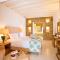 Petinos Beach Hotel