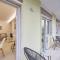 Light Apartment With Amazing Balcony, by TimeCooler - Lisbon