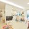Light Apartment With Amazing Balcony, by TimeCooler - Lisbon