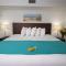 Regency Inn & Suites Sarasota - ساراسوتا