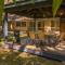 Boomerang Hideaway - at Tranquil acreage