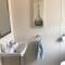 Southsea, Beach and Beauty Lodges