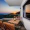 Villa View a luxury villa in Makarska, heated private pool, jacuzzi, gym