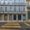 High Ceiling Duplex Apartment at Cais do Sodre