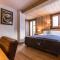 Chalet Yolo - Chalet Retreat in Central Chamonix Steam Room
