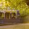 Belmont at Beechworth 2 bedrooms, 2 bathrooms, 2 couples