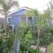 Lakes Entrance Waterfront Cottages with King Beds