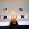 Dockside Inn & Resort