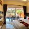 Pattaya Pool Villa 39B 300 mater to beach gate